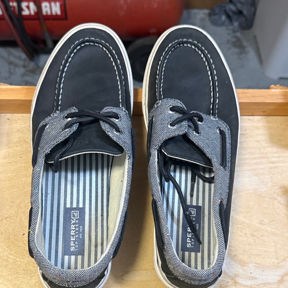 Sperry Men’s Black Top Slider deck/Boat Shoes with Gray Chambray Collar 11m